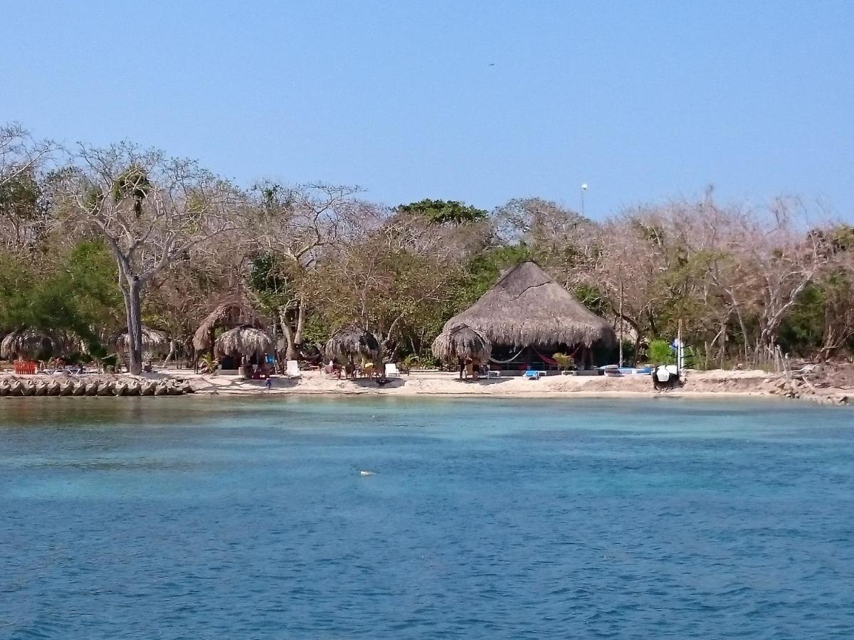 Isla Luna Beach Baru Exterior photo