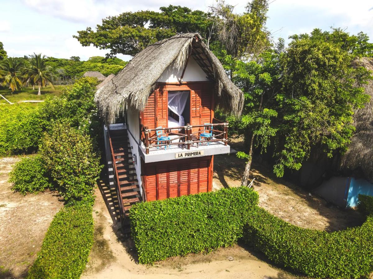 Isla Luna Beach Baru Exterior photo
