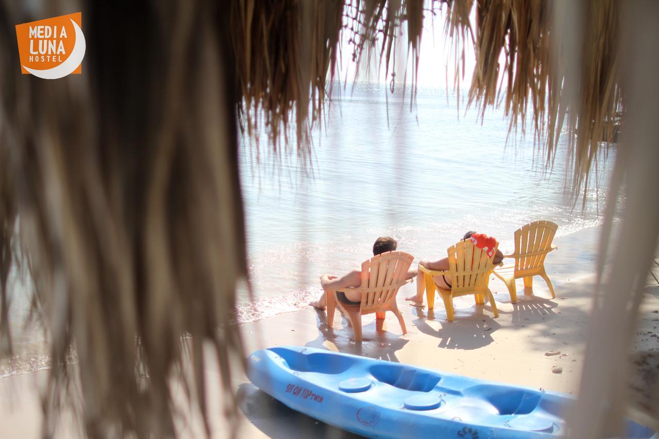Isla Luna Beach Baru Exterior photo